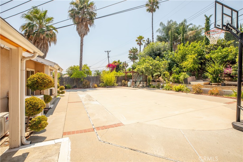 15344 Pintura Drive