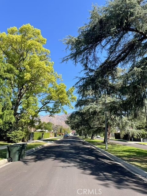 471 Woodward Boulevard