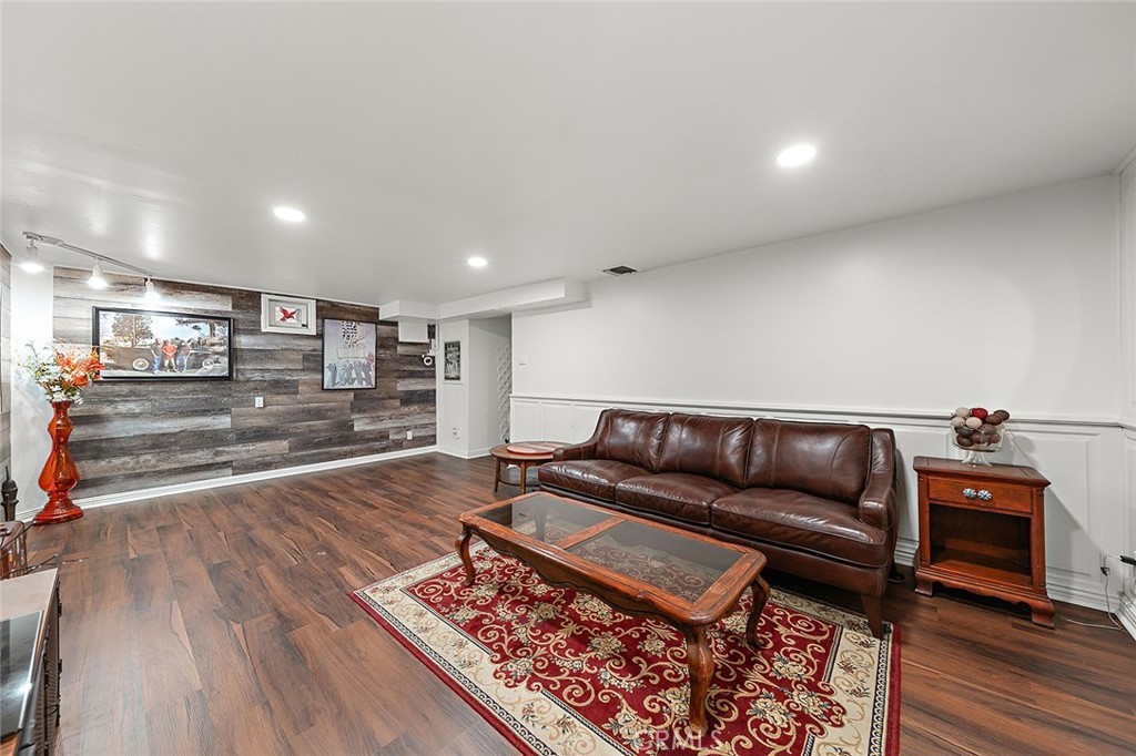 4113 Muscatel Avenue