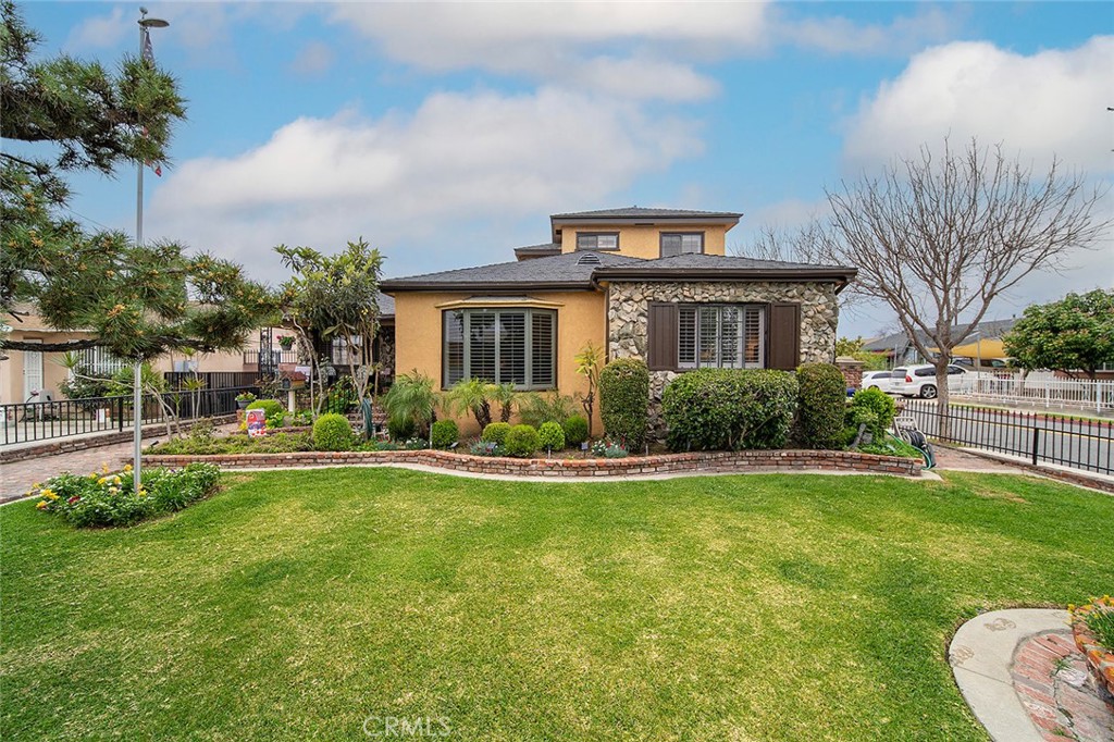 4113 Muscatel Avenue