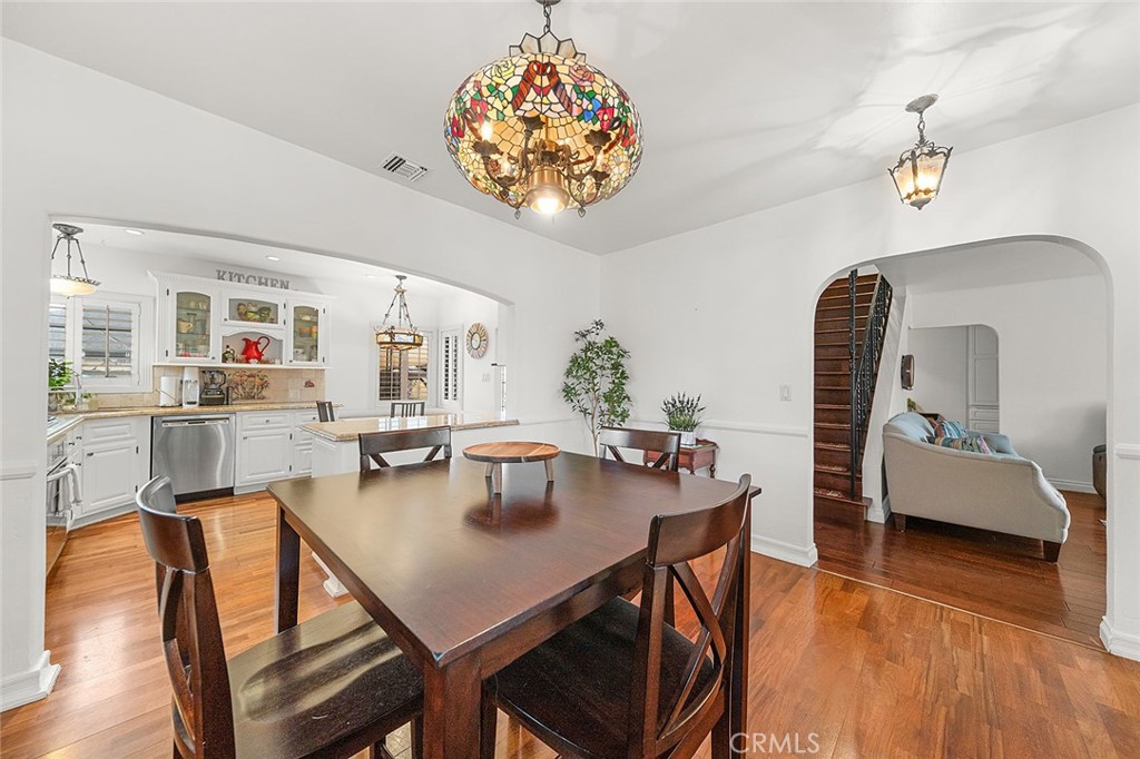 4113 Muscatel Avenue