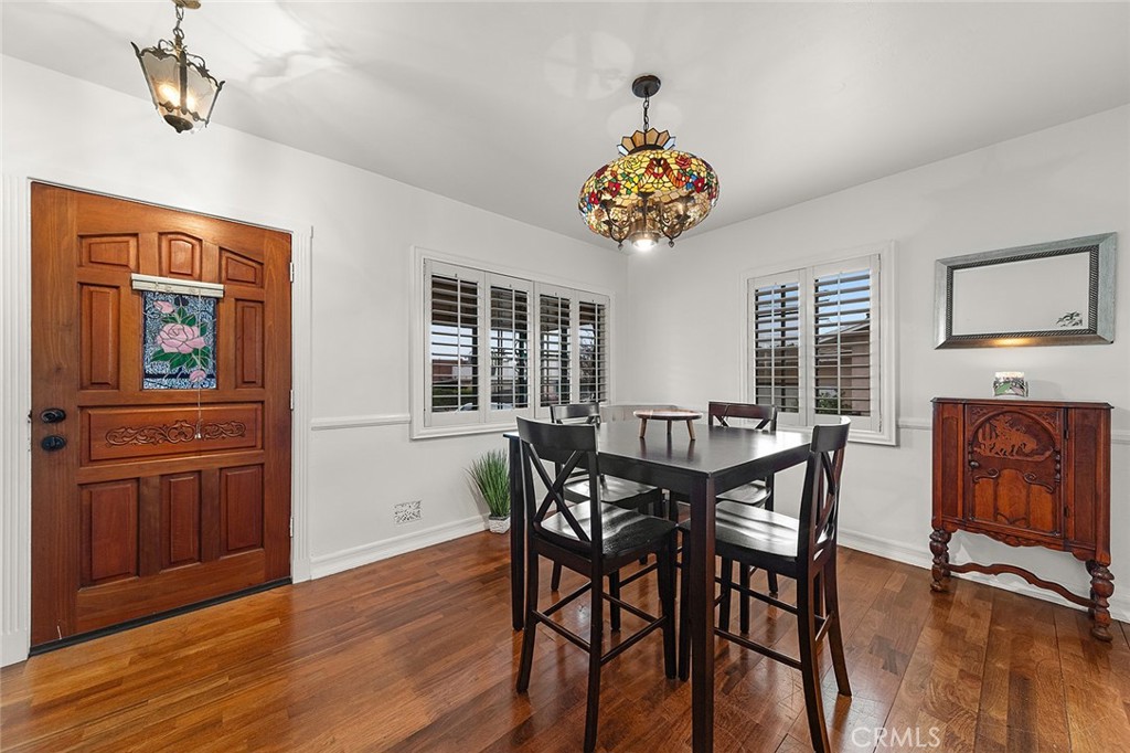 4113 Muscatel Avenue