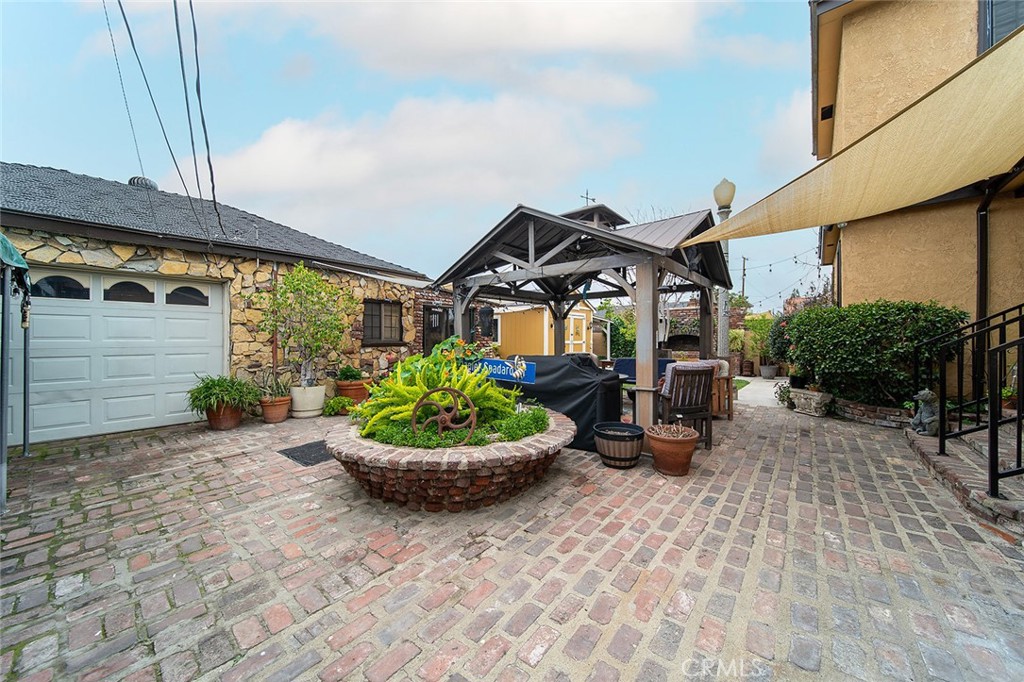 4113 Muscatel Avenue