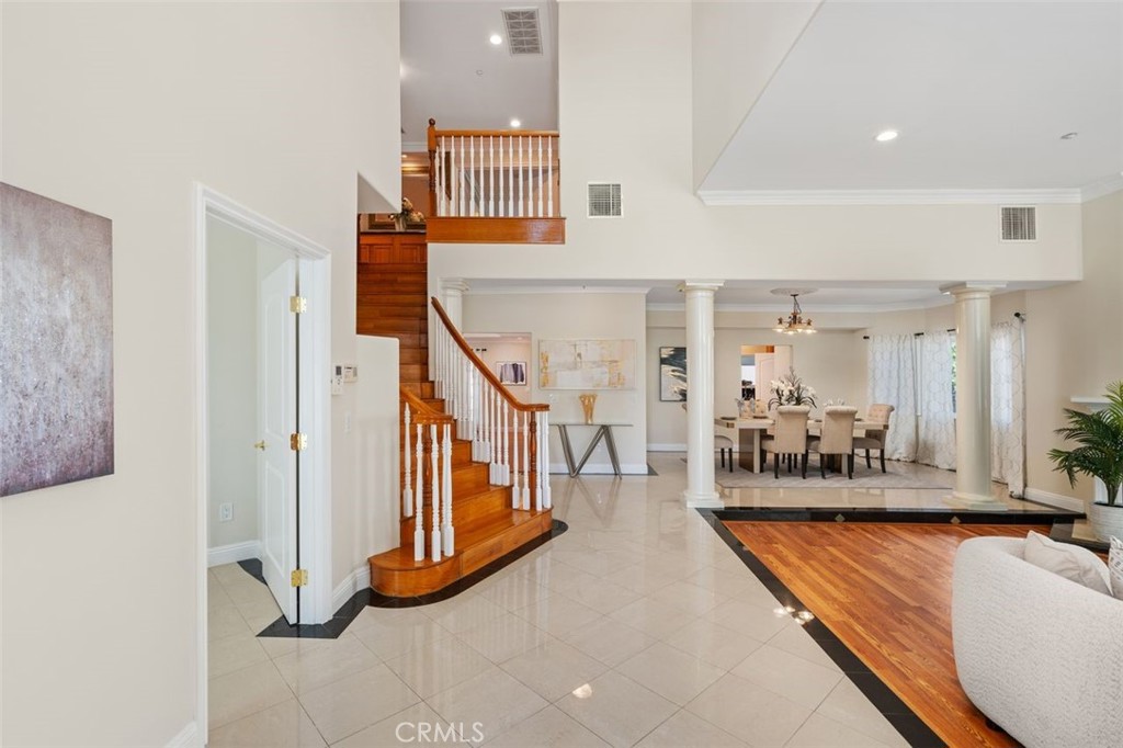 2517 El Capitan Avenue