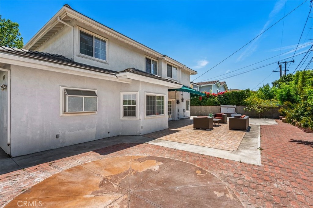 2517 El Capitan Avenue