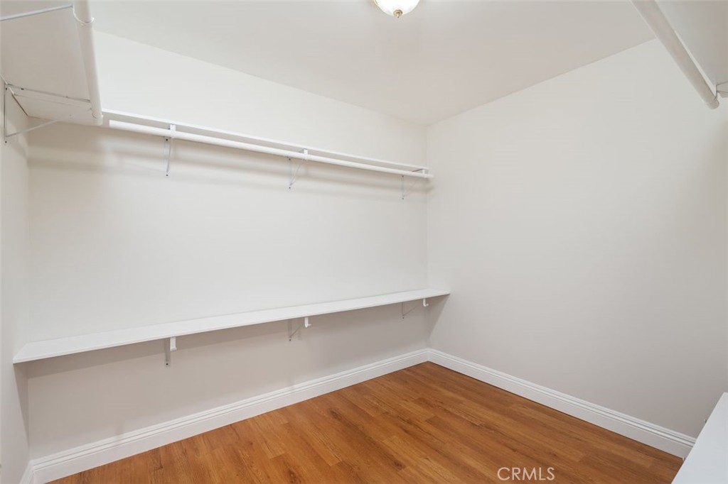 2517 El Capitan Avenue