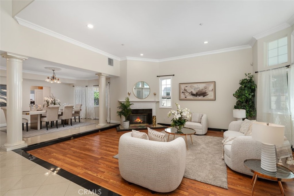 2517 El Capitan Avenue