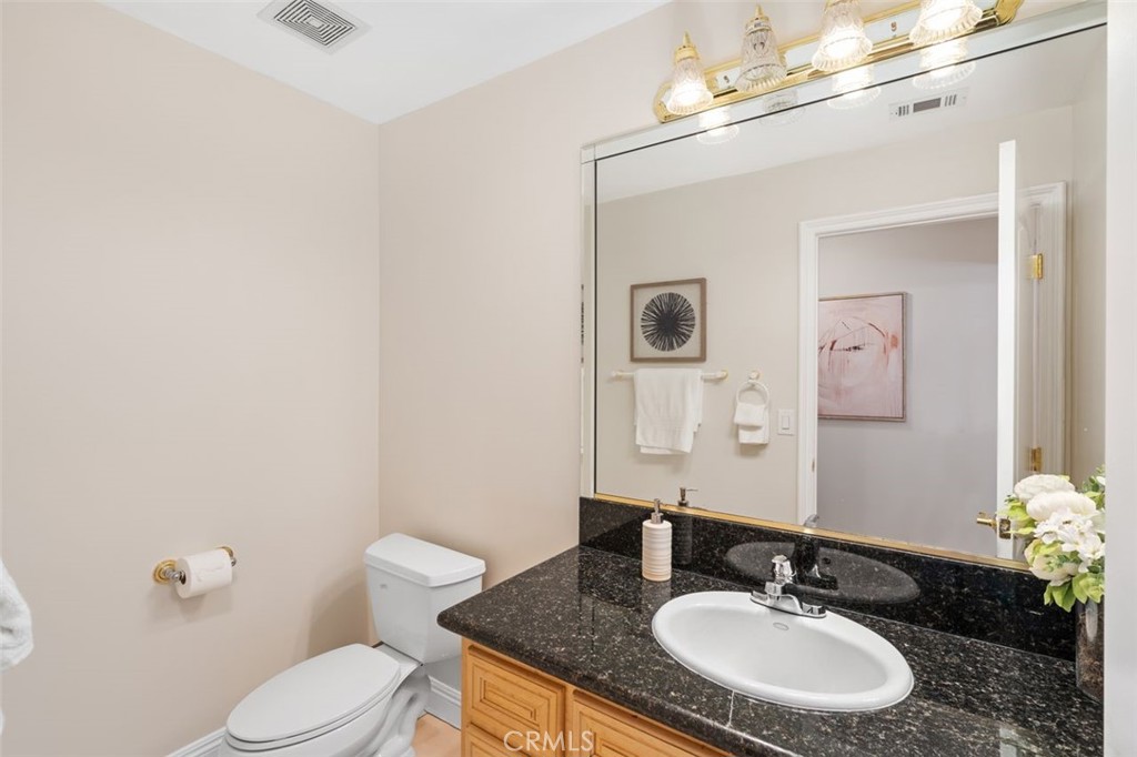 2517 El Capitan Avenue