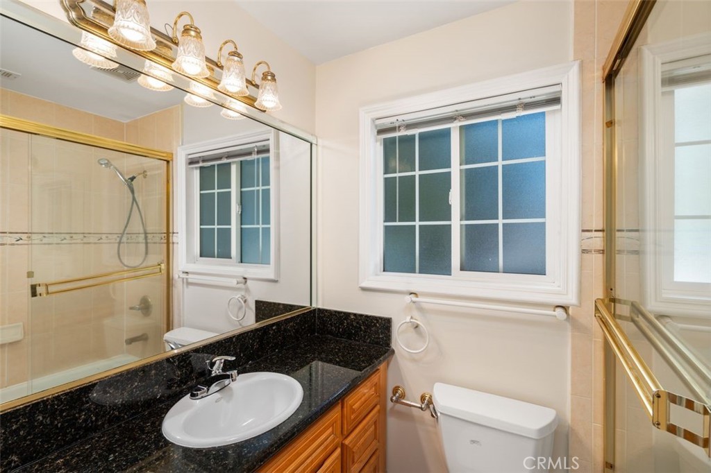 2517 El Capitan Avenue