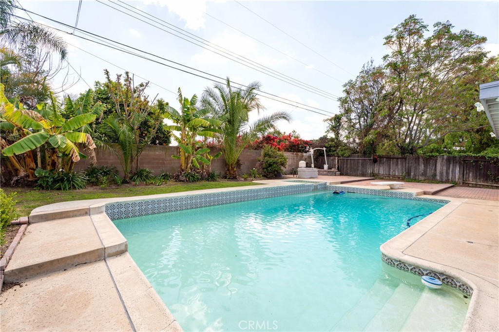 20928 Lycoming Street