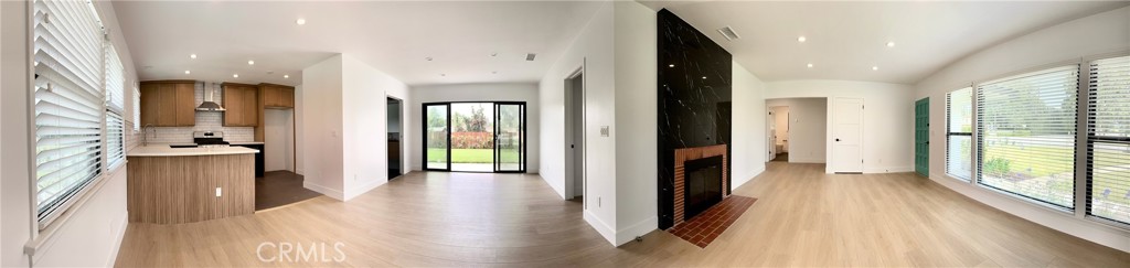 380 W Palm Drive