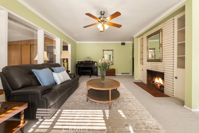 10159 Lynrose Street