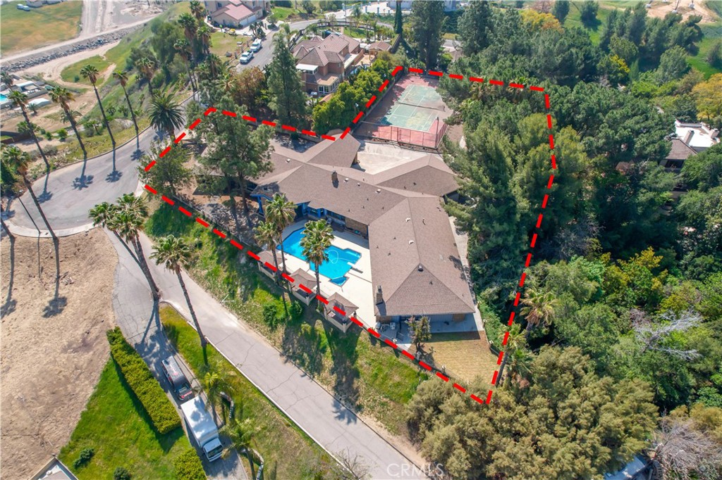 1605 Walter Ct