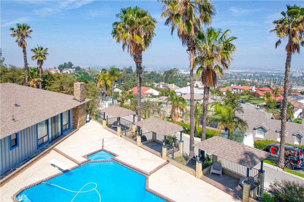 1605 Walter Ct
