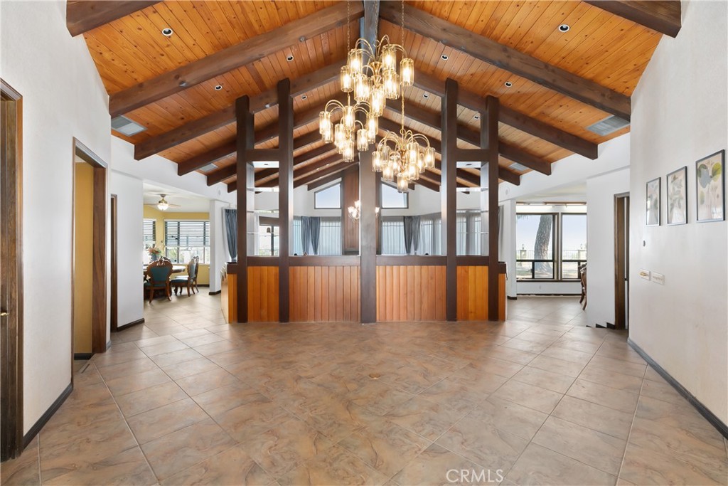 1605 Walter Ct
