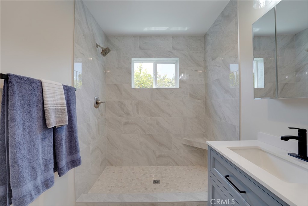 10319 Hemphill Court