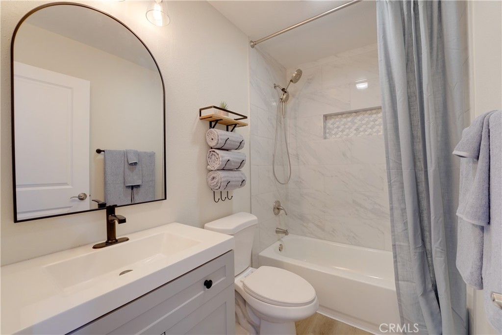 10319 Hemphill Court