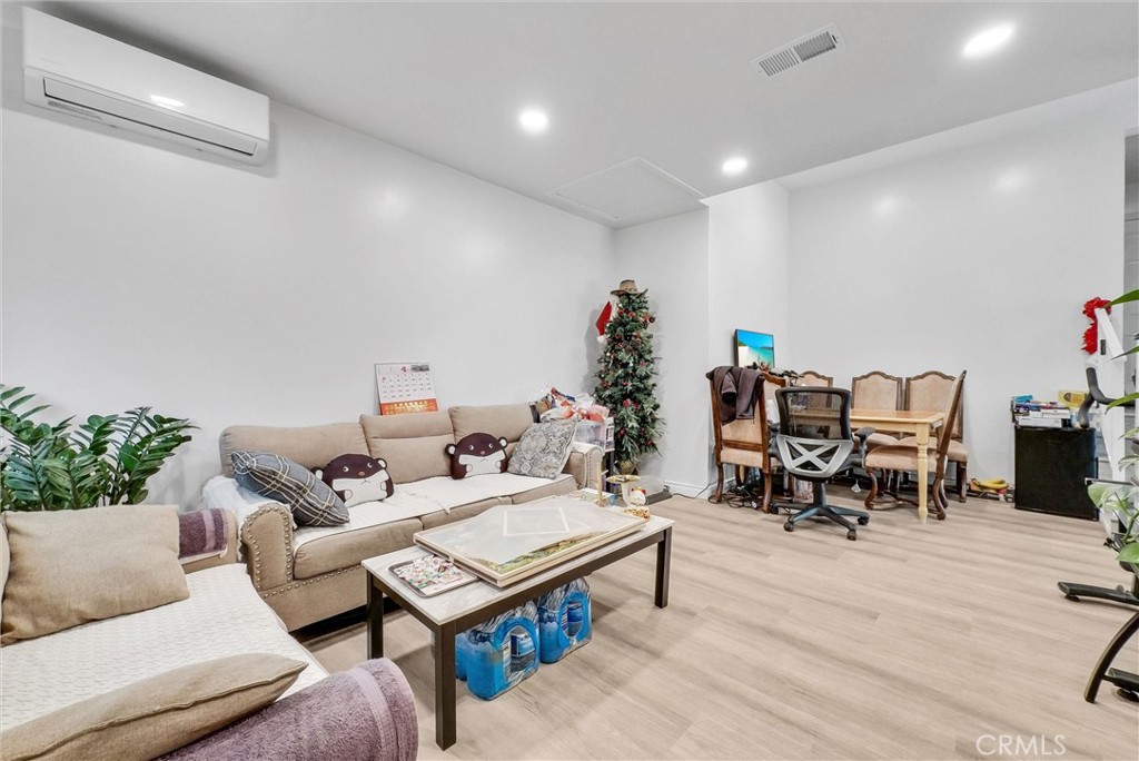 5291 Carnelian Street