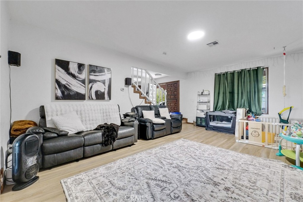 5291 Carnelian Street