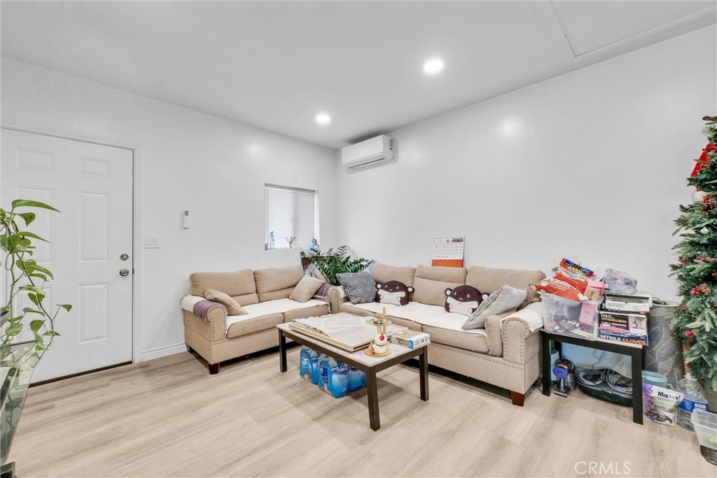 5291 Carnelian Street