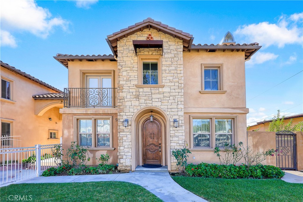 518 W Bencamp Street B