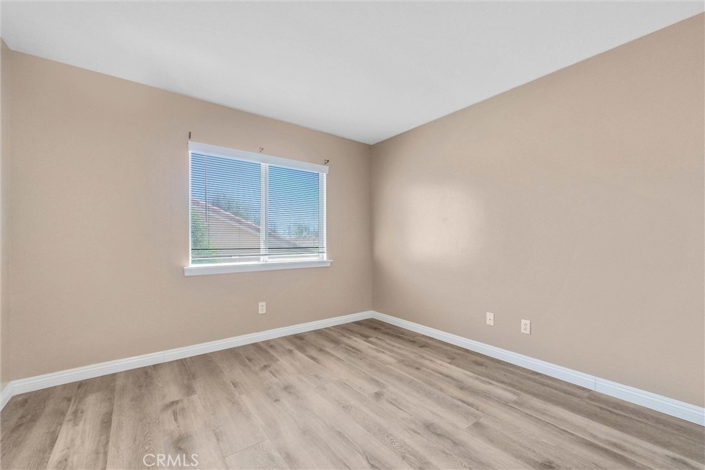 5546 Cheryl Street