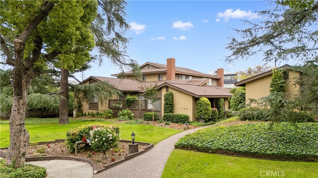 750 Arcadia Avenue 1