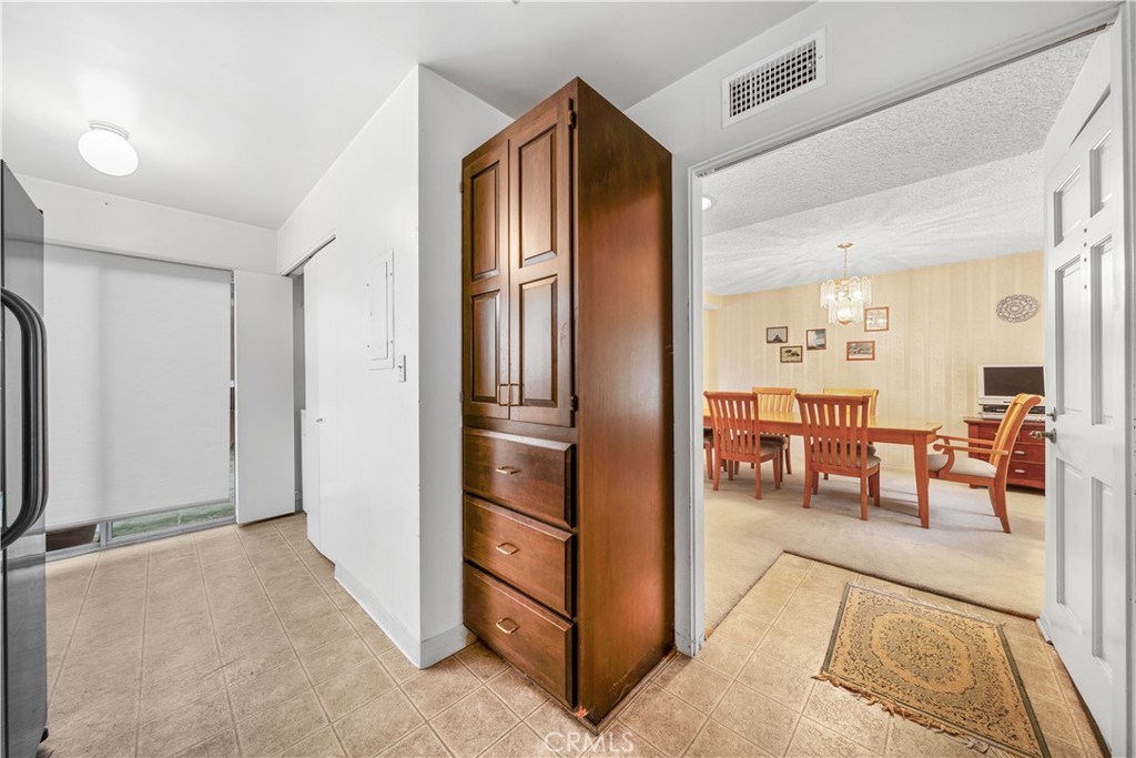 750 Arcadia Avenue 1