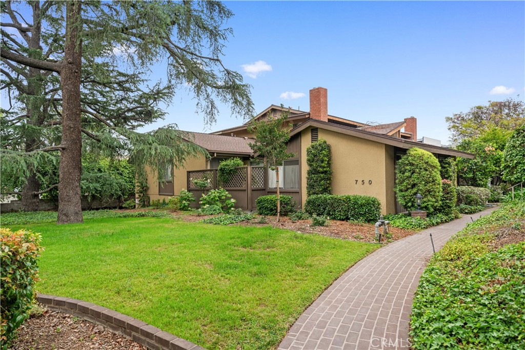 750 Arcadia Avenue 1