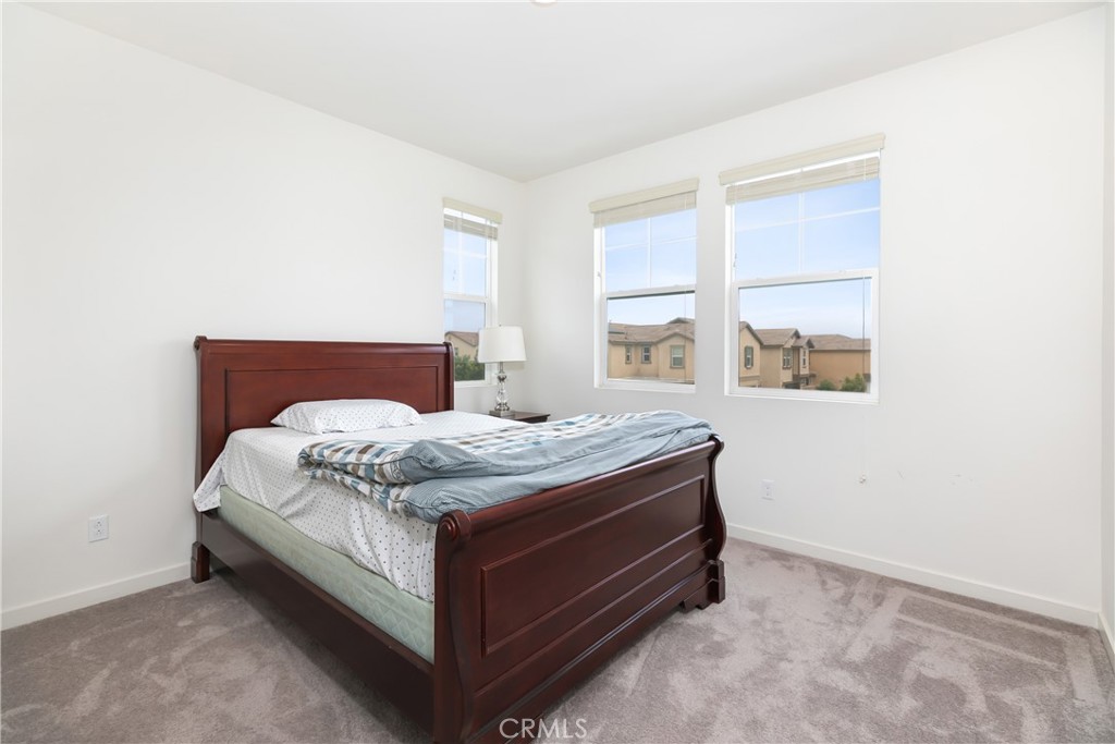 2941 E Travertine Street