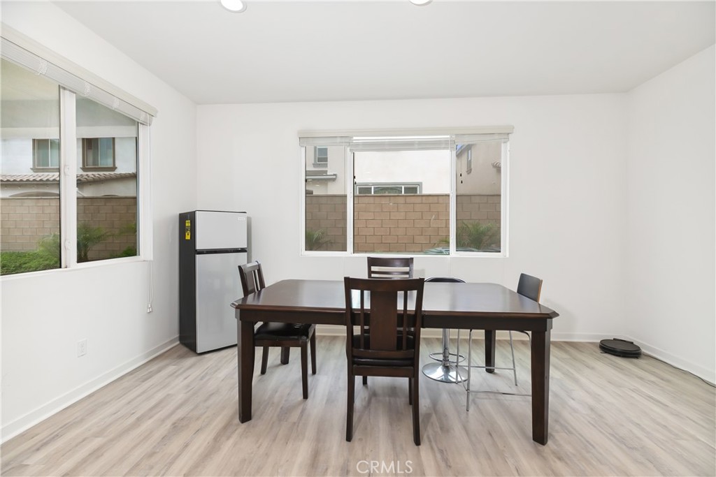 2941 E Travertine Street