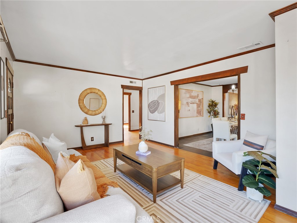 9655 Ardendale Avenue