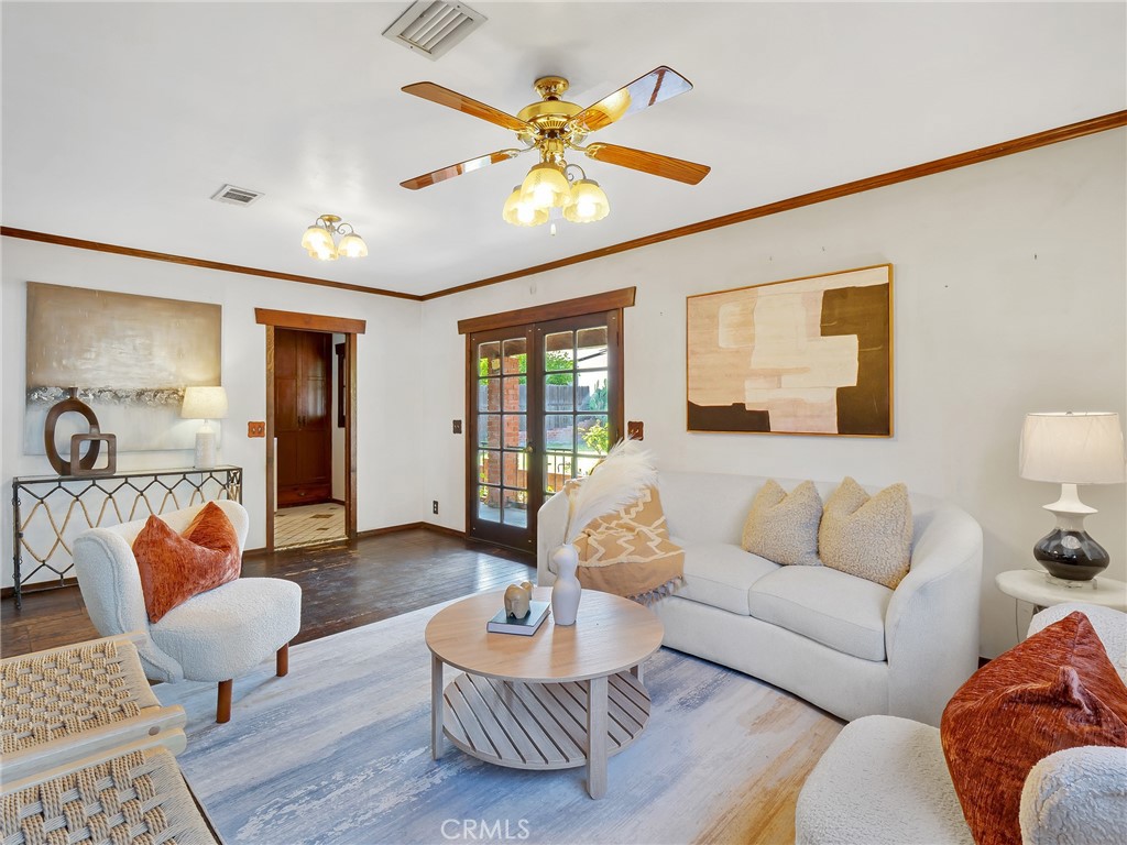 9655 Ardendale Avenue