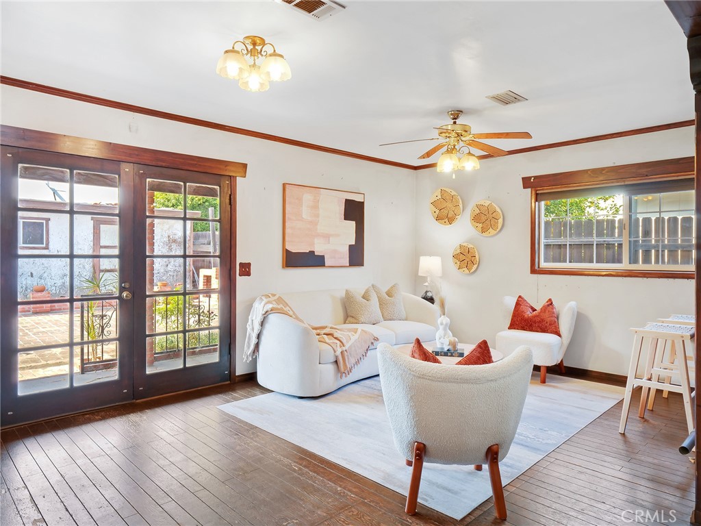 9655 Ardendale Avenue