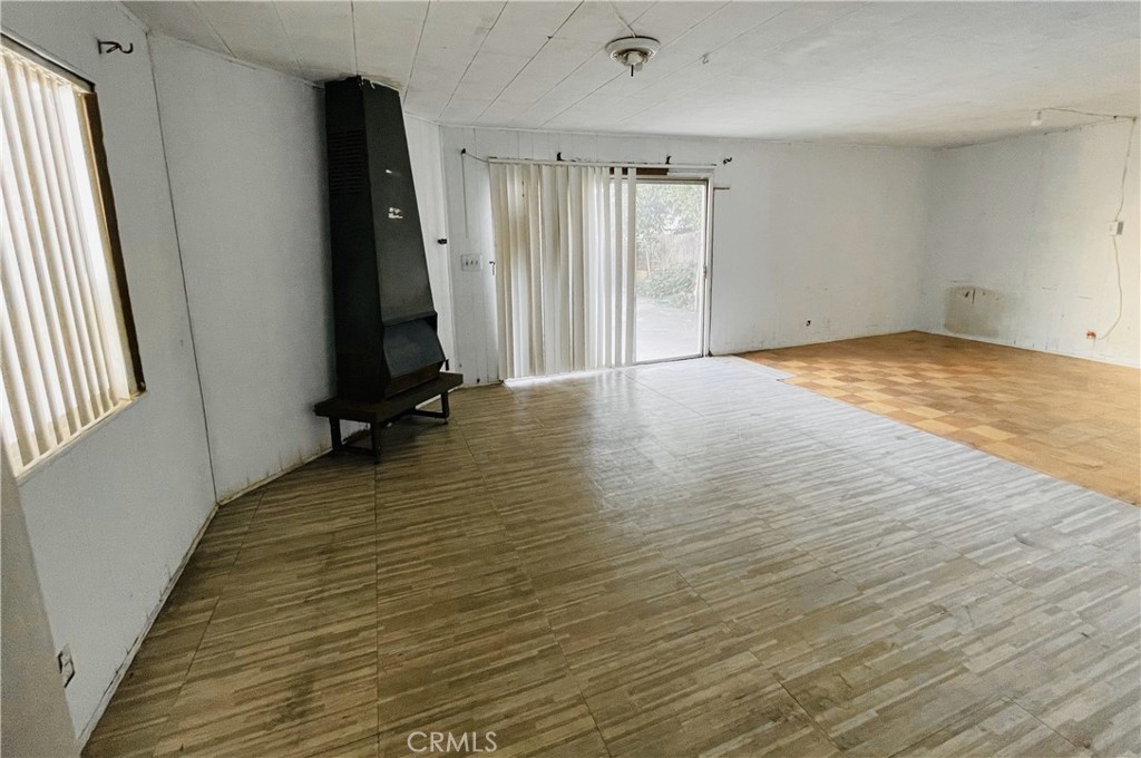 132 W Norwood Place