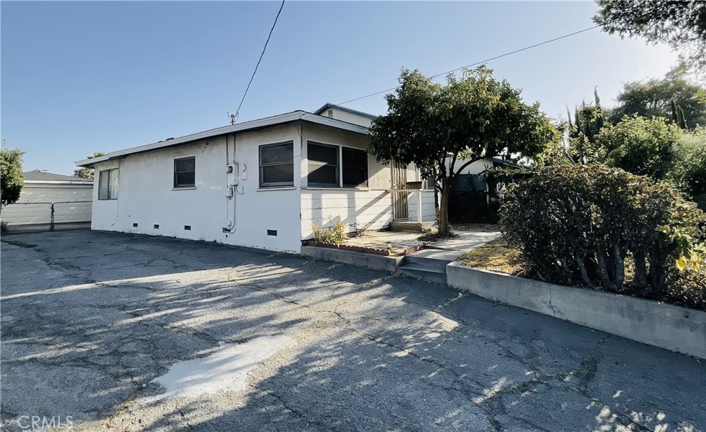 132 W Norwood Place