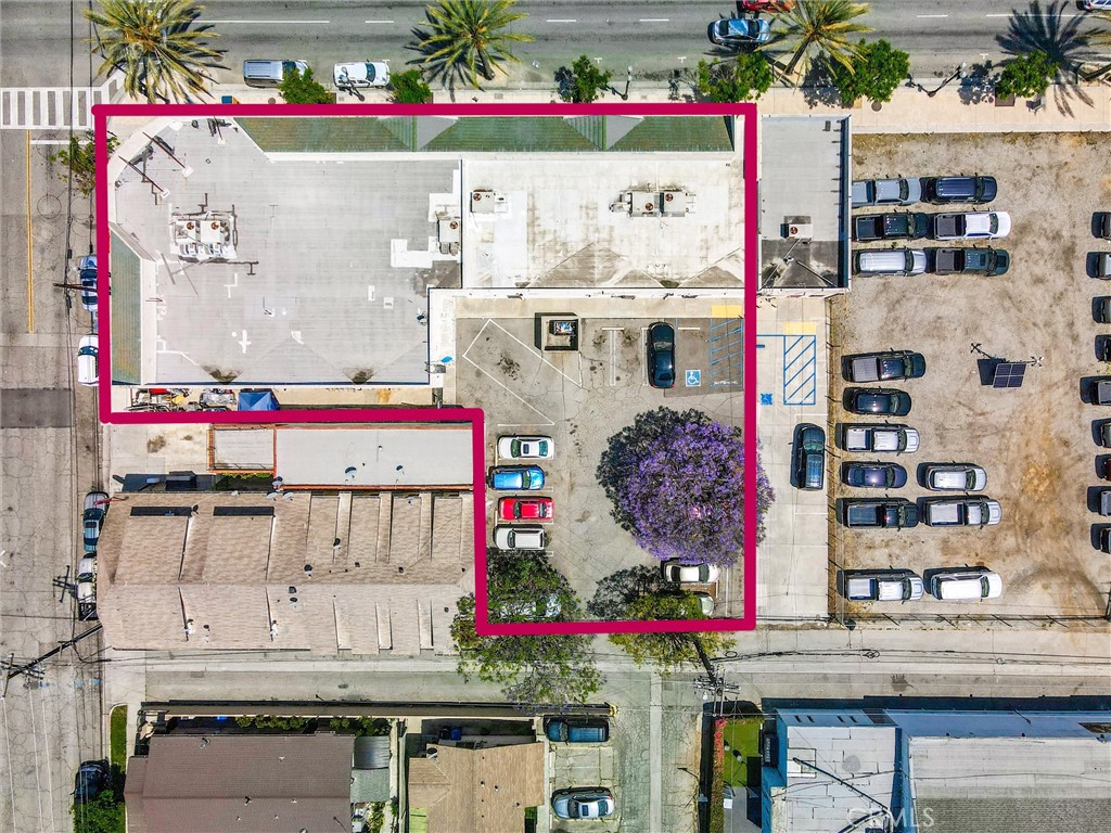 413 W Whittier Boulevard