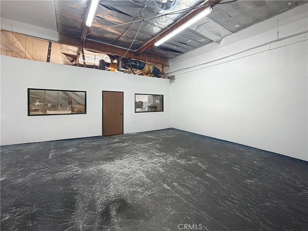 2635 W Woodland Drive