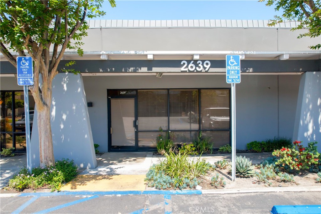 2635 W Woodland Drive