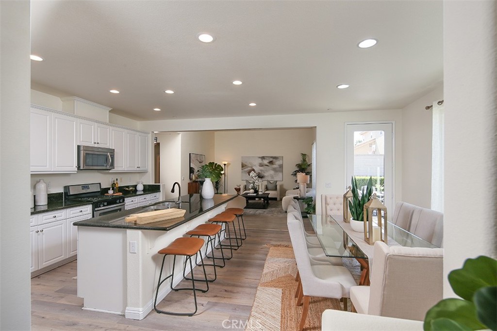 13208 Early Crimson Street