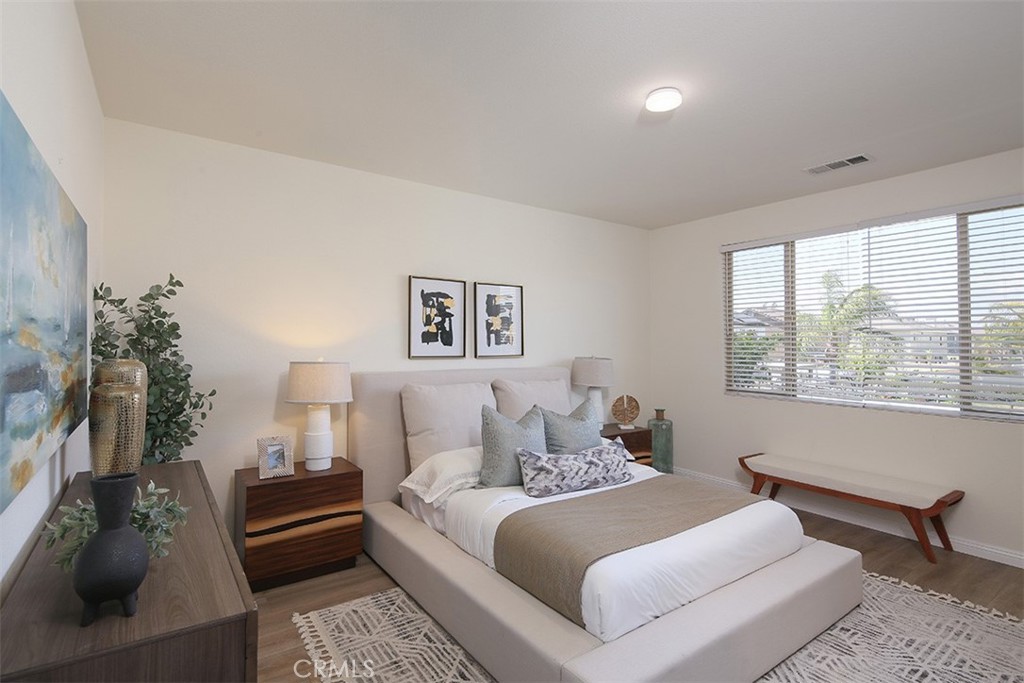 13208 Early Crimson Street