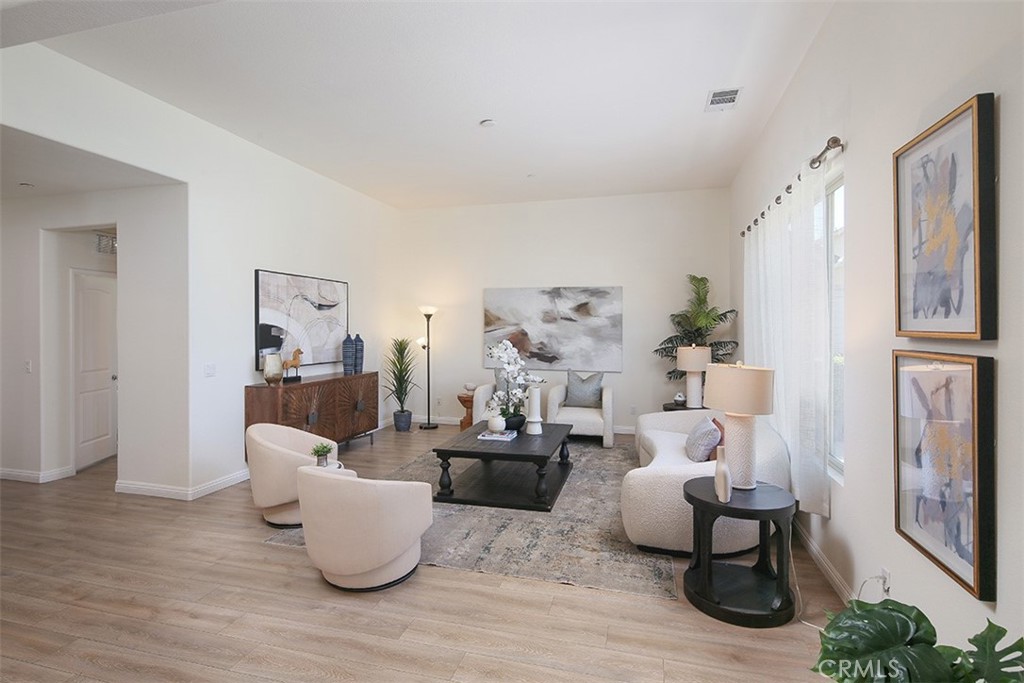 13208 Early Crimson Street