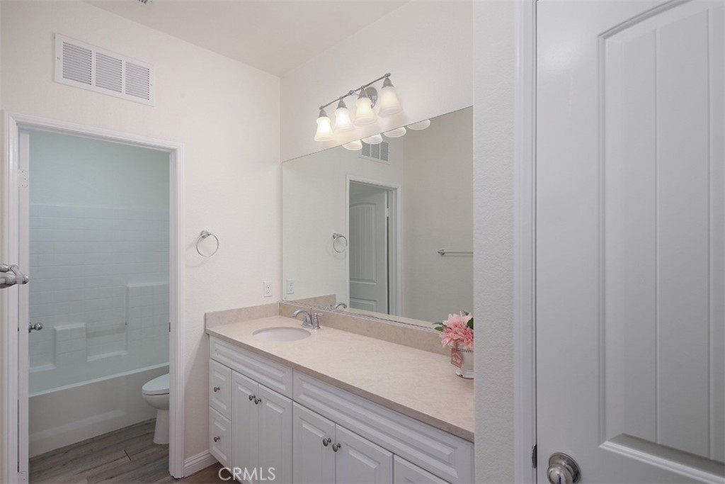 13208 Early Crimson Street