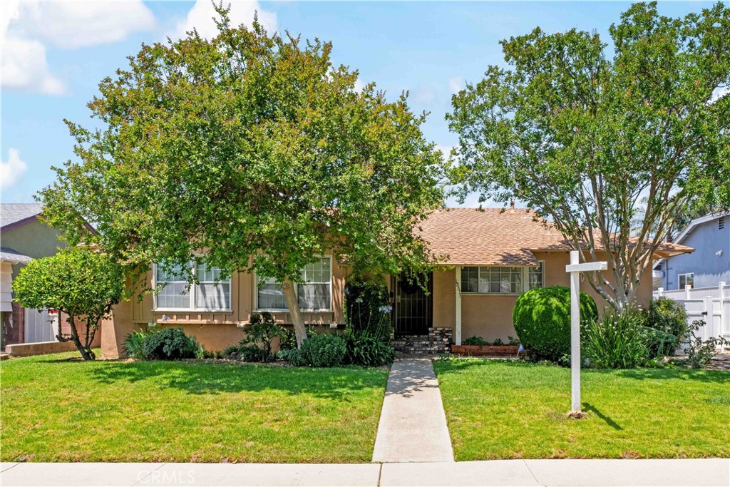 18633 Gledhill Street