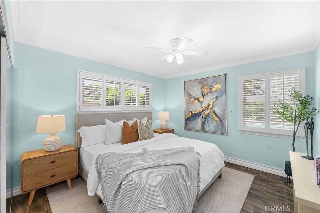 18633 Gledhill Street