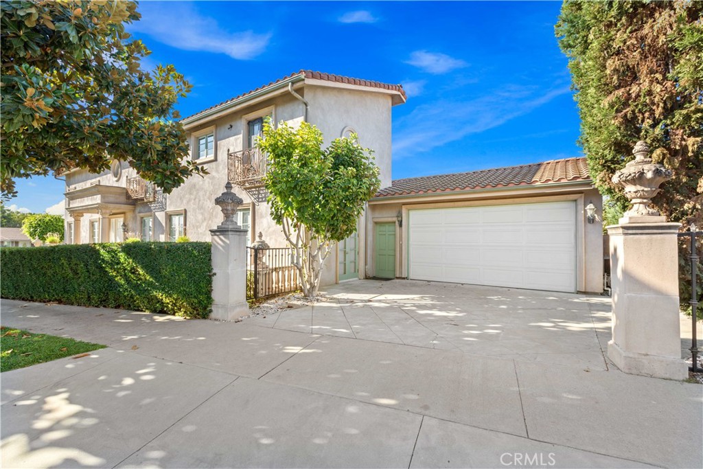 8424 Sunnyslope Drive