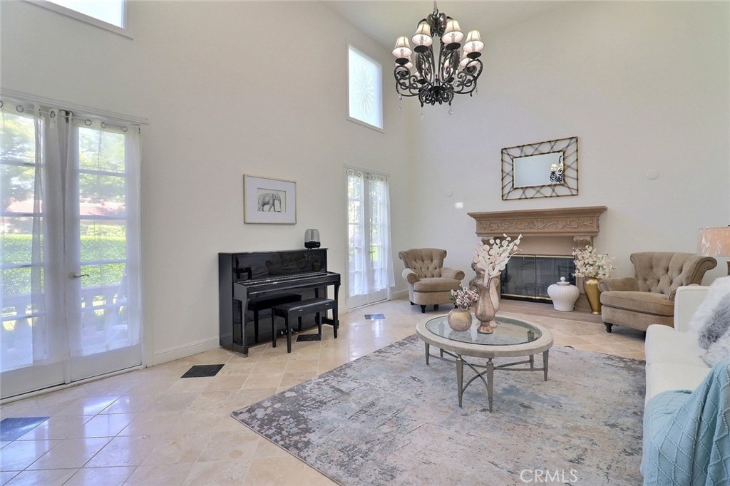 8424 Sunnyslope Drive