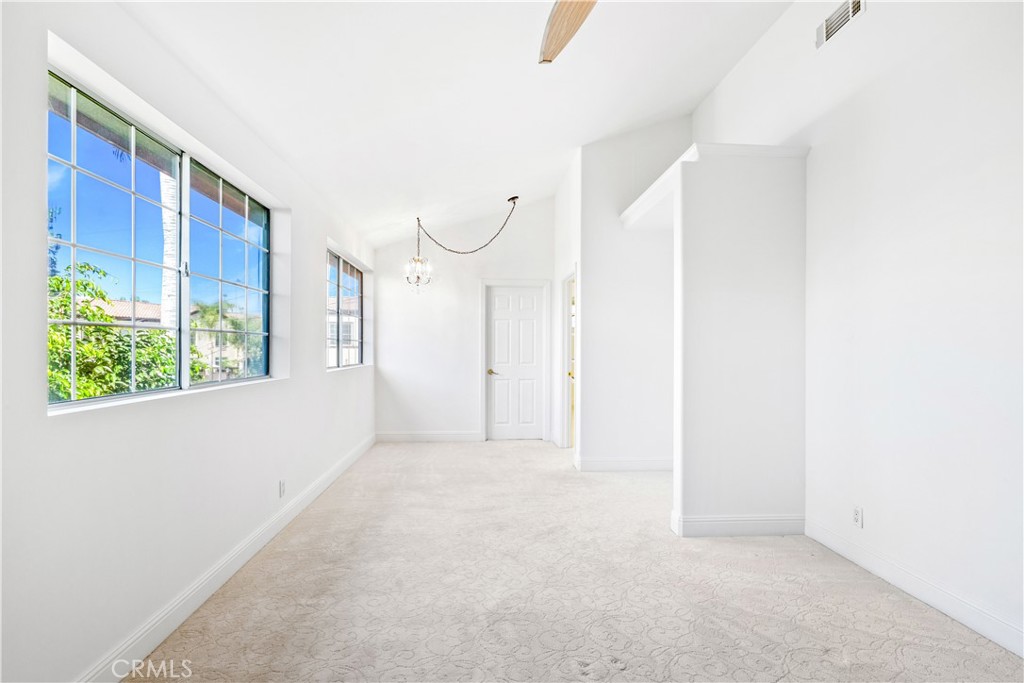 8424 Sunnyslope Drive