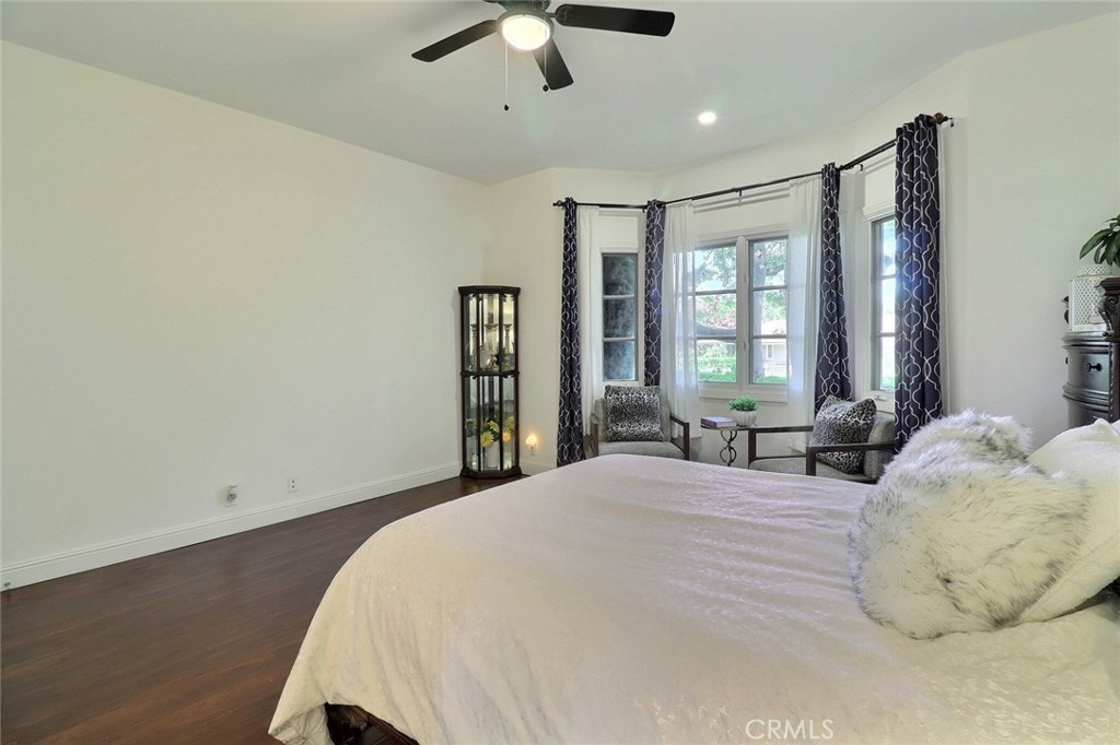 8424 Sunnyslope Drive