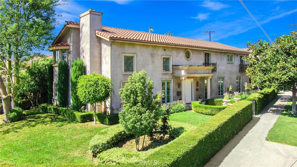 8424 Sunnyslope Drive